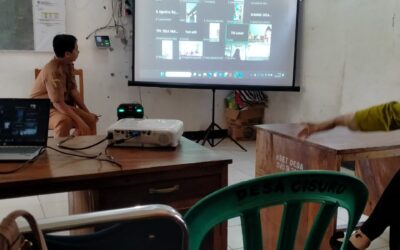 Kader TPK Desa Cisuru Ikuti Zoom Meeting Serentak, Kuasai Aplikasi Elsimil