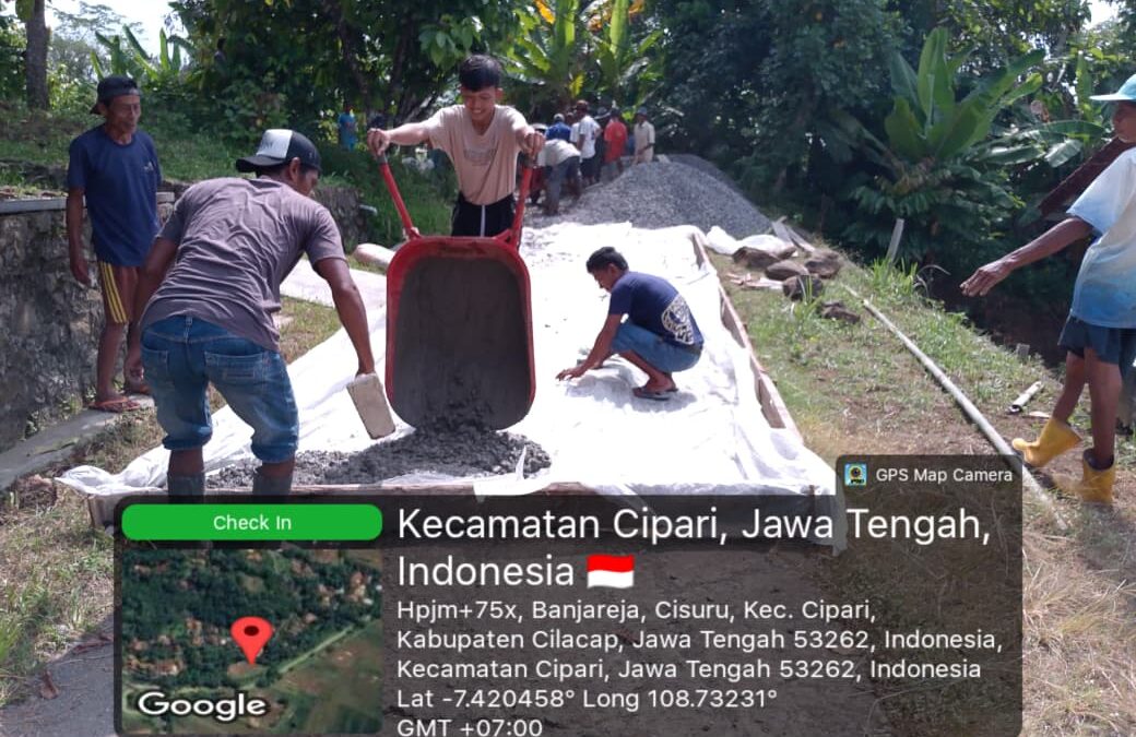 Pemerintah Desa Cisuru Mulai Realisasikan Pembangunan Rabat Beton Jalan Astana Anyar Melalui Dana Bankeu Kabupaten 2025
