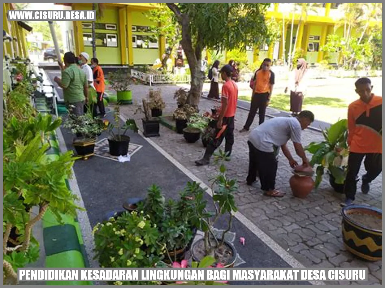 Pendidikan Kesadaran Lingkungan bagi Masyarakat Desa Cisuru